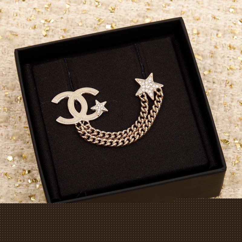 Ch*el brooches